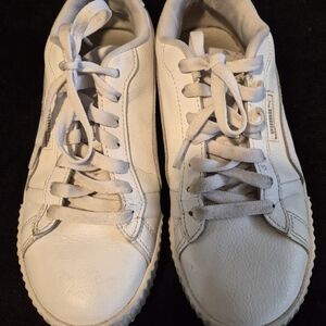 Puma White Leather Low-Top Sneakers Size 8.5White Leather Sneakers